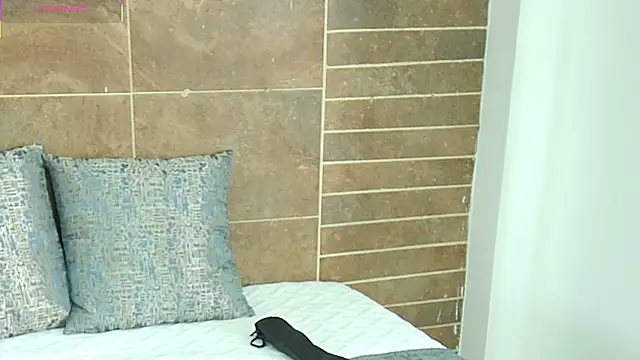 kata james online show from 11-26-25, 02:28