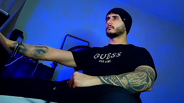 XanderCage99 online show from 02-02-26, 05:34