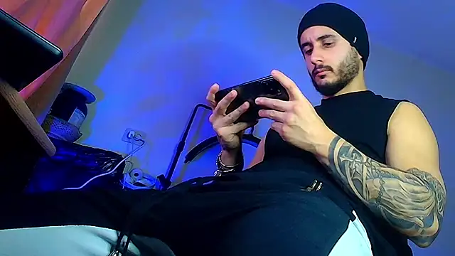 XanderCage99 online show from 02-07-26, 09:39