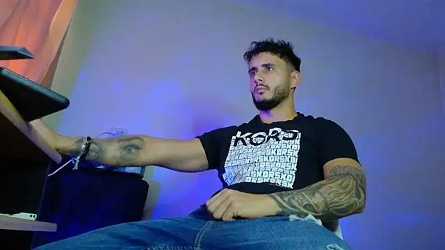 XanderCage99 online show from 10-01-25, 07:02