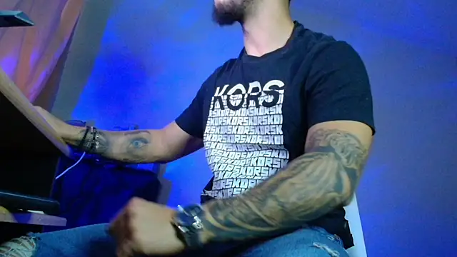 XanderCage99 online show from 10-07-25, 07:20