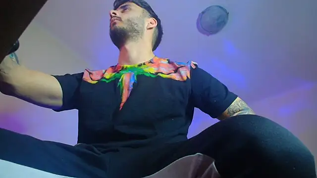 XanderCage99 online show from 03-11-25, 11:23