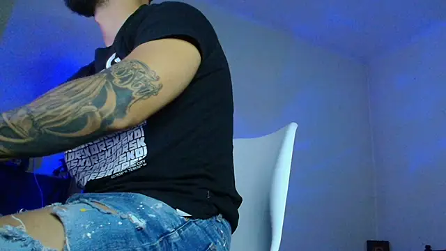 XanderCage99 online show from 11-18-25, 06:17