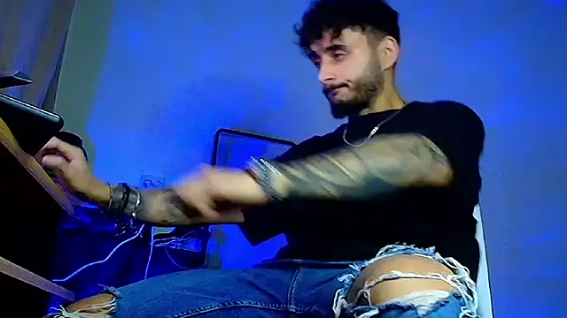 XanderCage99 online show from 02-24-26, 04:02