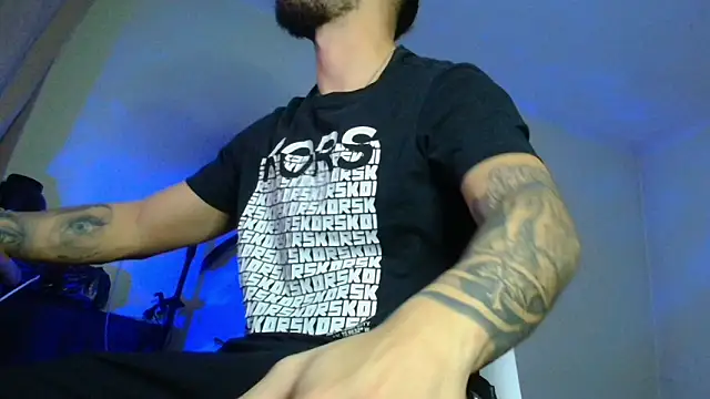 XanderCage99 online show from 11-16-25, 04:50