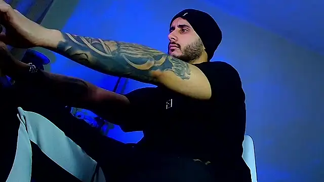 XanderCage99 online show from 02-05-26, 04:25