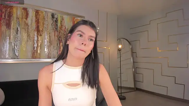 NiaSalvatore online show from 03-11-26, 10:15