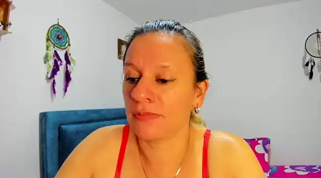sofi saliva2511 online show from 03-08-25, 03:35