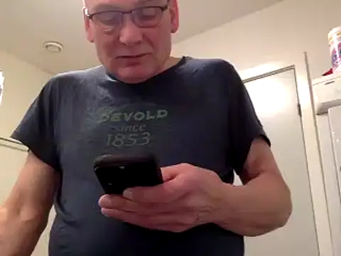 Parleg2 online show from 02-05-26, 06:04