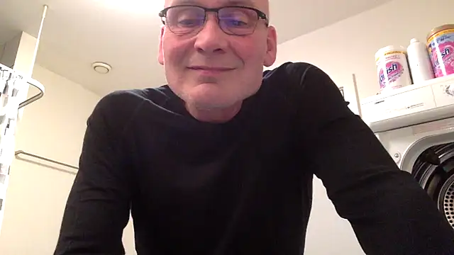 Parleg2 online show from 10-22-25, 04:28