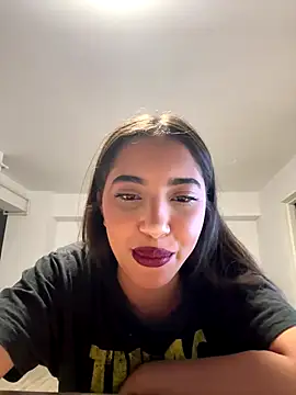 Snapshot of miaceleste chatting on 09-27-25, 06:14 miaceleste online show from 09-27-25, 06:14