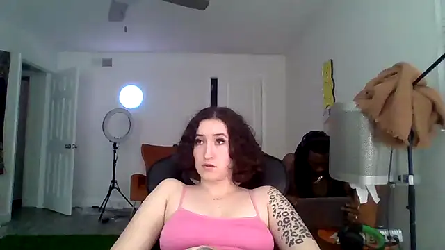 Snapshot of ParkerGYATT chatting on 05-29-26, 12:44 ParkerGYATT online show from 05-29-26, 12:44