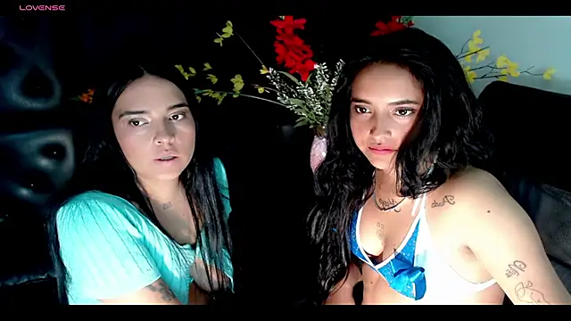 Carolaine01 online show from 03-01-25, 12:17