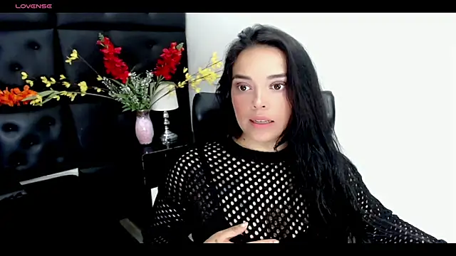 Carolaine01 online show from 03-01-25, 10:21