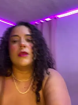 ariadna cooper online show from 10-07-25, 04:35