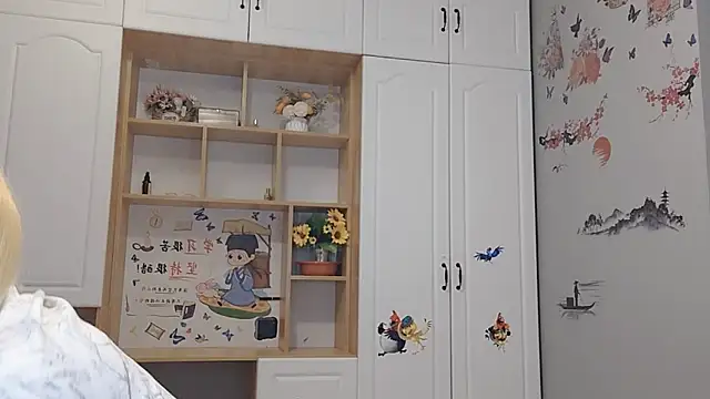Snapshot of Lucky-xiuxiu chatting on 03-13-25, 01:10 Lucky-xiuxiu online show from 03-13-25, 01:10