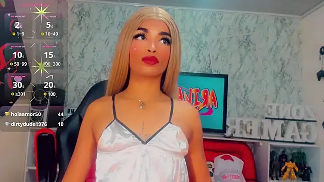 Gisele fox online show from 03-18-25, 07:22