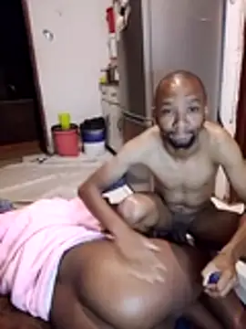 KMbesxxx online show from 11-06-25, 08:57