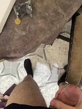 salahjode4325 online show from 10-19-25, 08:06