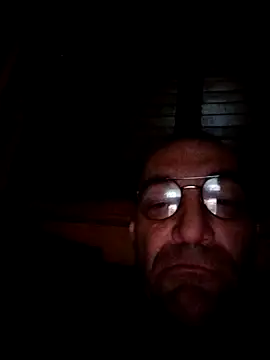 Snapshot of javierpasteur69 chatting on 11-18-25, 08:12 javierpasteur69 online show from 11-18-25, 08:12