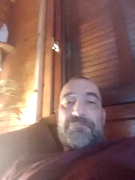 Snapshot of javierpasteur69 chatting on 11-11-25, 03:40 javierpasteur69 online show from 11-11-25, 03:40