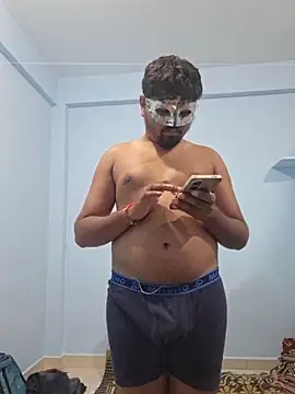 Desi Heat online show from 11-12-25, 12:59