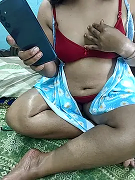  MilkyBar online show from 10-26-25, 06:41