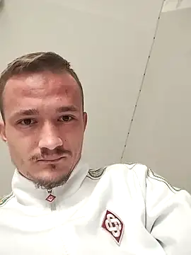 frankthefuck69 online show from 04-13-26, 08:40