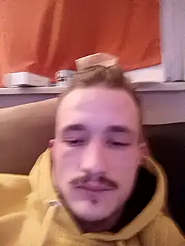 frankthefuck69 online show from 03-03-25, 08:43