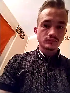 frankthefuck69 online show from 03-10-25, 04:49