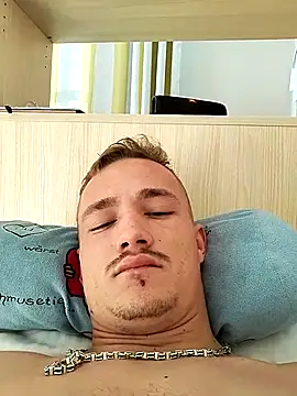 frankthefuck69 online show from 10-21-25, 10:47