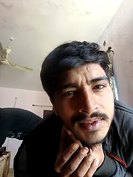 MAGNETICDADDY8 online show from 11-28-25, 08:14