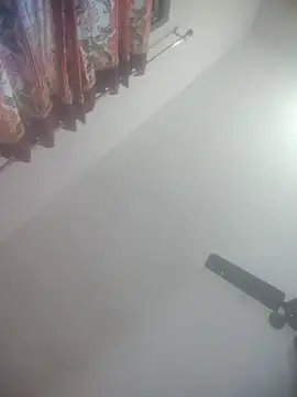 Snapshot of MAGNETICDADDY8 chatting on 10-10-25, 05:41 MAGNETICDADDY8 online show from 10-10-25, 05:41