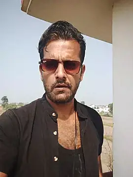 MAGNETICDADDY8 online show from 11-02-25, 05:56