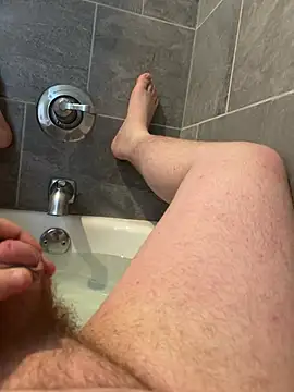 Ucsamiam online show from 12-20-24, 05:57