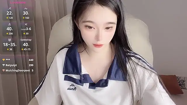 Snapshot of YUAN-- chatting on 02-14-25, 05:57 YUAN-- online show from 02-14-25, 05:57