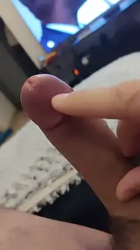 Snapshot of HARDDANCEMANIA88 chatting on 11-16-25, 12:04 HARDDANCEMANIA88 online show from 11-16-25, 12:04