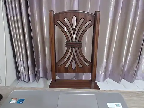 Snapshot of Elena-Cruz chatting on 01-31-25, 03:33 Elena-Cruz online show from 01-31-25, 03:33
