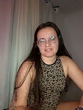 camillebr online show from 05-07-26, 12:48