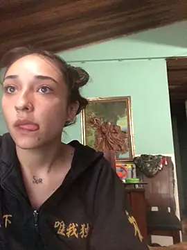 NickiYoung online show from 02-08-25, 11:13