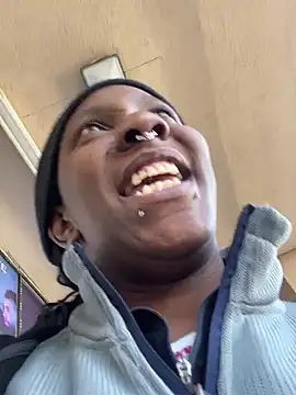 Yoshibaby2670 online show from 02-25-25, 07:06