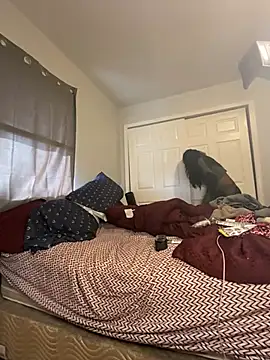 Yoshibaby2670 online show from 02-26-25, 08:25