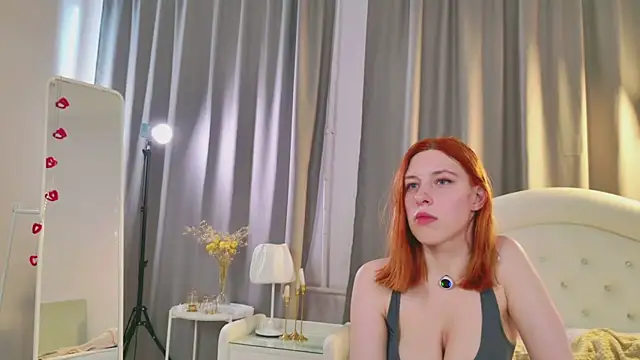 Snapshot of Mikka_Blush chatting on 10-18-25, 09:11 Mikka Blush online show from 10-18-25, 09:11