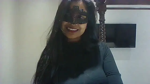 Snapshot of tantragoddess chatting on 10-18-25, 08:22 tantragoddess online show from 10-18-25, 08:22