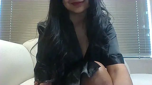 Snapshot of tantragoddess chatting on 03-11-25, 09:34 tantragoddess online show from 03-11-25, 09:34
