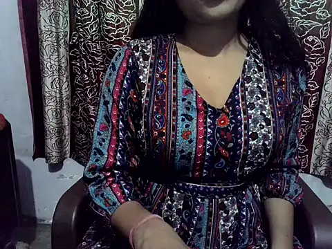 Snapshot of SIYA_MAVI chatting on 10-15-25, 01:59 SIYA MAVI online show from 10-15-25, 01:59