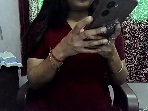 SIYA MAVI online show from 02-04-26, 04:51