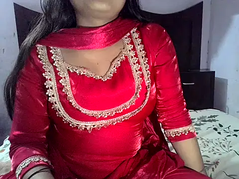 SIYA MAVI online show from 07-08-26, 11:11