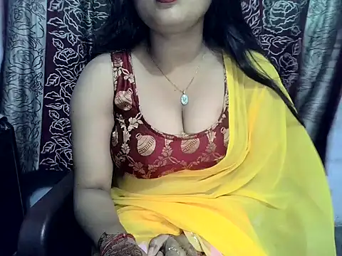 Snapshot of SIYA_MAVI chatting on 05-22-26, 02:09 SIYA MAVI online show from 05-22-26, 02:09