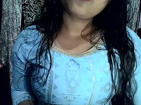 SIYA MAVI online show from 07-24-26, 04:30